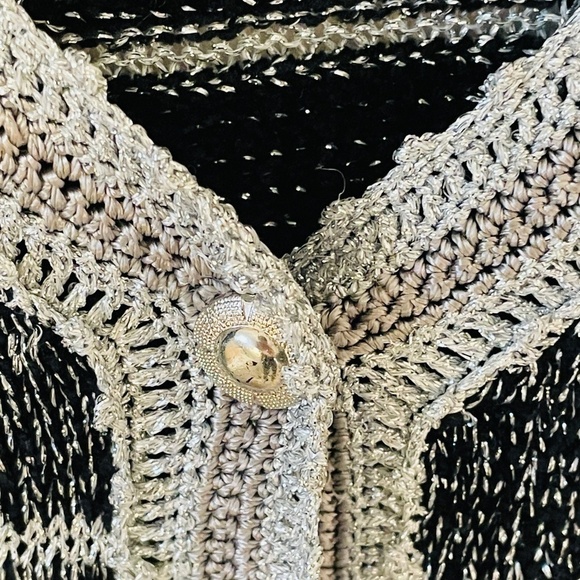 VINTAGE Black & White Plaid Silver Sparkle Cardigan Sweater SZ Small - Picture 8 of 12